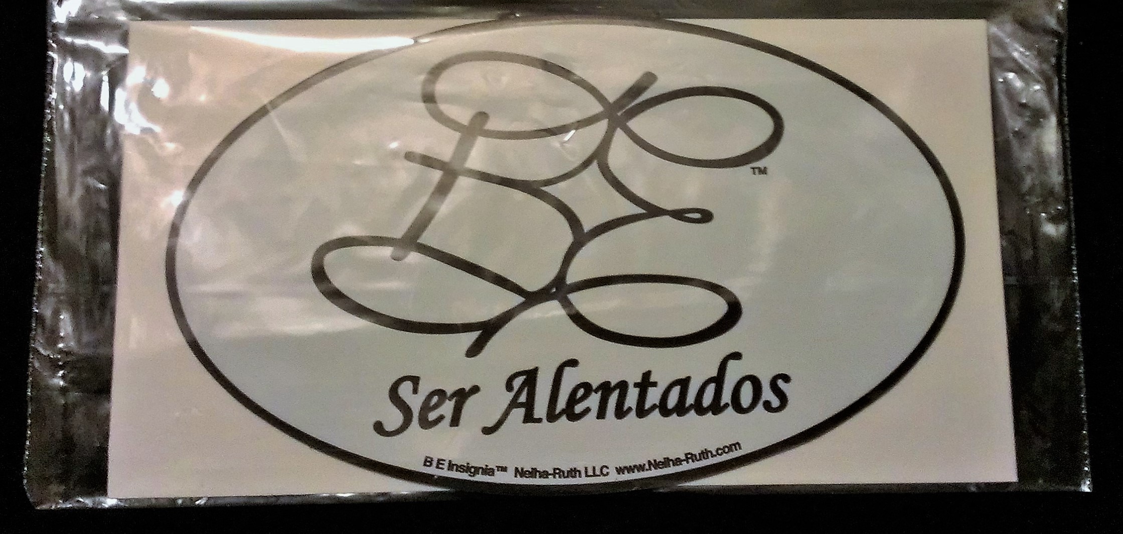 B E Insignia Spanish Magnet - Image 2